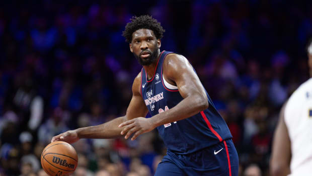 Joel Embiid met with the doctors last week, according to Nick Nurse.
